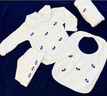 Load image into Gallery viewer, Petit Tresor Layette Set: Busy Bees
