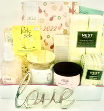 Load image into Gallery viewer, Luxury Holiday Gift Baskets
